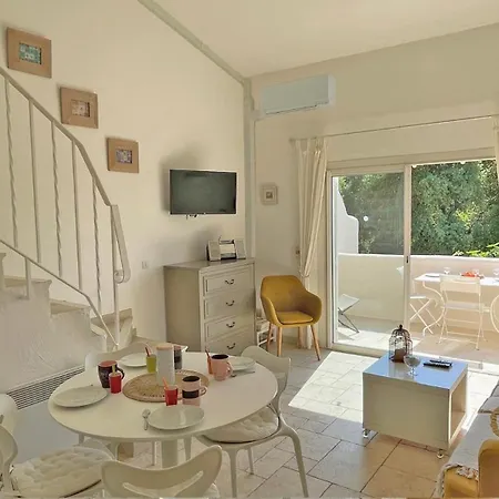 Appartement Les Hauts Du Semaphore Sainte-Maxime